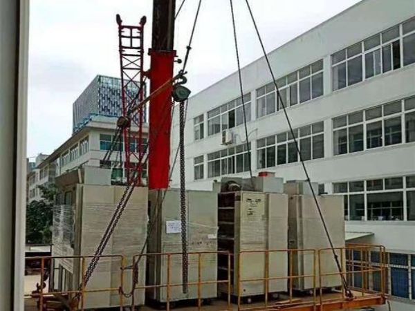 姜堰区吊车出租公司电话_安全的运用吊车出租问题不容忽视